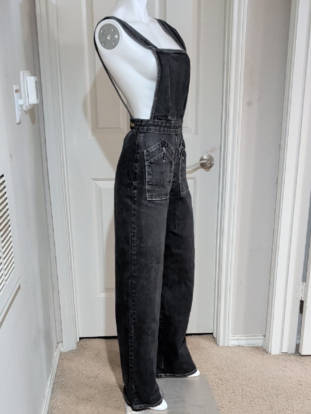 Vintage Freddie's Of Pinewood Black Denim Wide Leg Overalls Women's 28